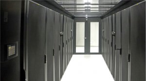 aisle-containement.jpg (thumb - 300 x 300 free)